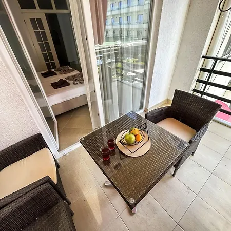 Location, Two Bedrooms 973 Inn Golem (Tirana)