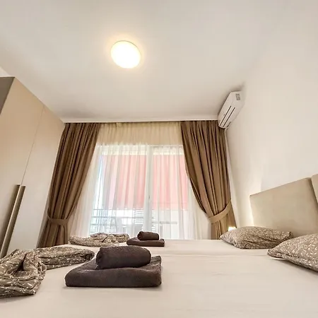 Location, Two Bedrooms 973