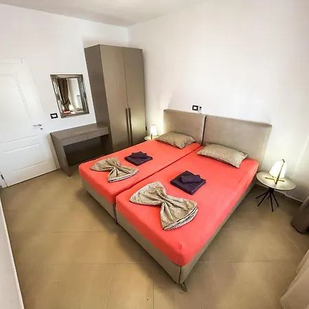 Location, Two Bedrooms 973 Inn