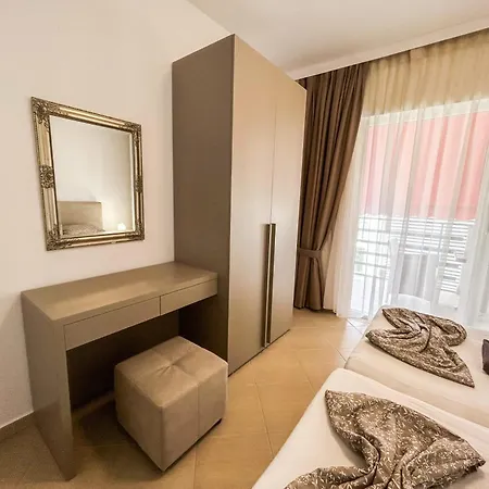 Inn Location, Two Bedrooms 973 Golem (Tirana)