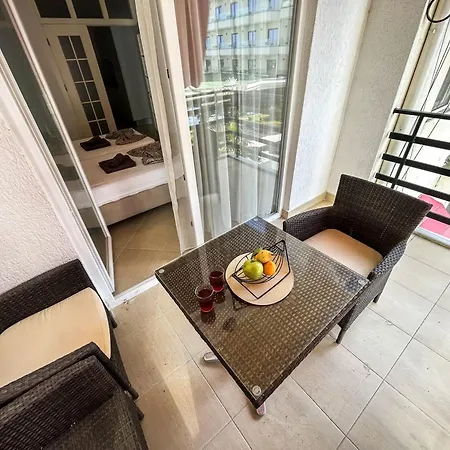 Location, Two Bedrooms 973 Inn Golem (Tirana)