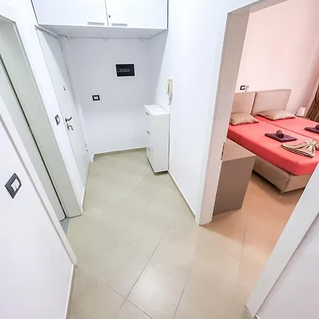 Location, Two Bedrooms 973 Inn