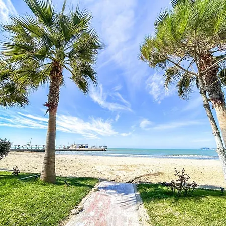Location, Two Bedrooms 973 Inn *